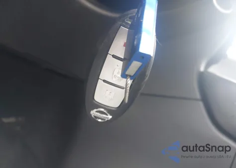 2019 Nissan Kicks S из США, поврежденный, VIN 3N1CP5CU0KL543698